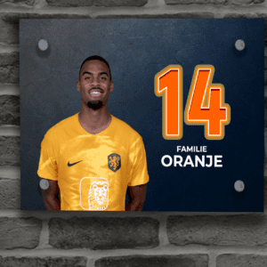 Oranje Naambordje 4